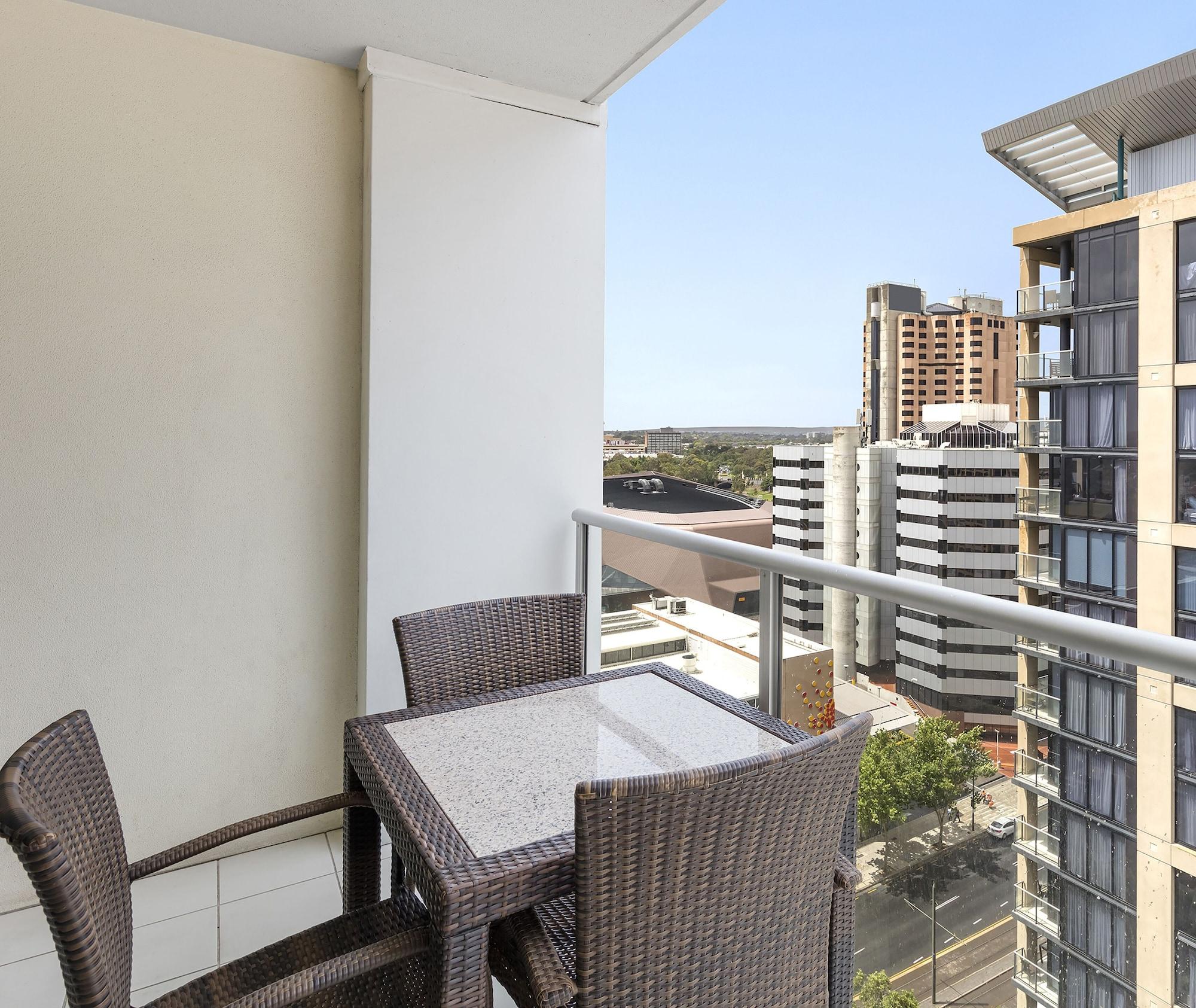 Oaks Adelaide Embassy Suites Zewnętrze zdjęcie