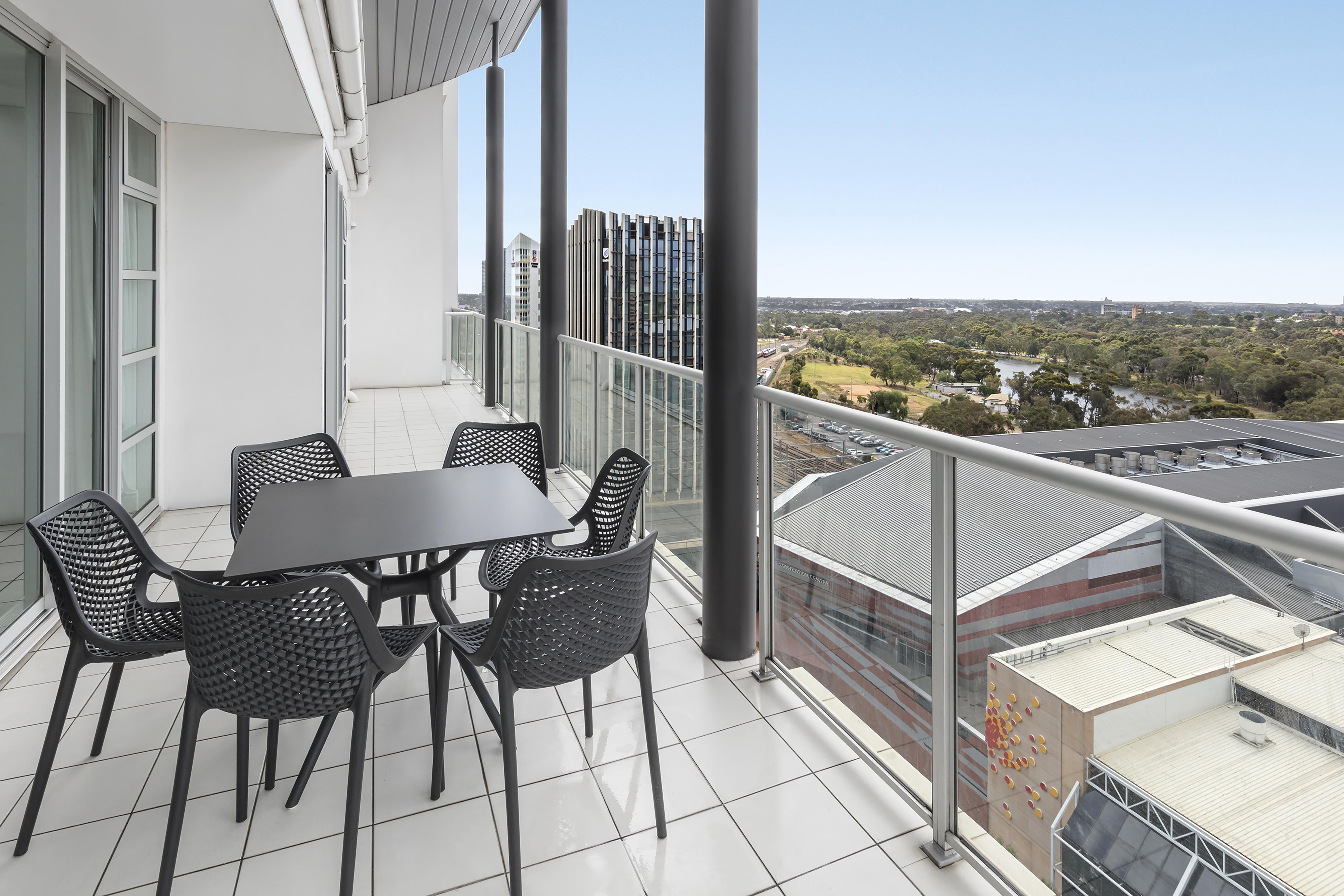 Oaks Adelaide Embassy Suites Zewnętrze zdjęcie