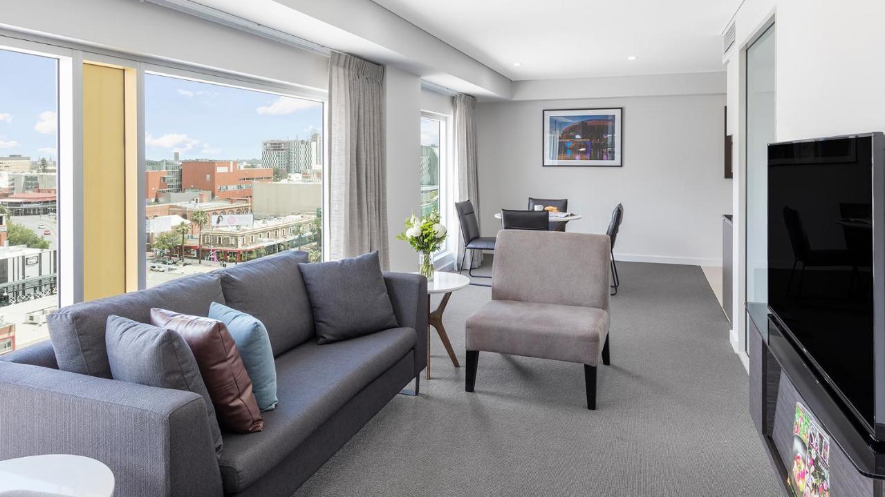 Oaks Adelaide Embassy Suites Zewnętrze zdjęcie